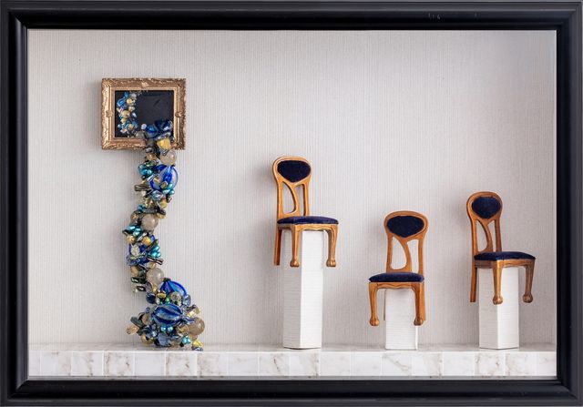 Art Seeks a Viewer by Vivian Cavalieri