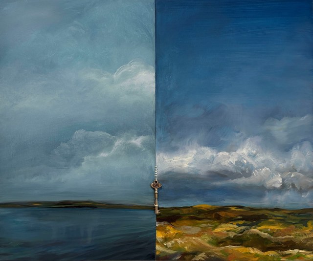 Lykill (key), Sue Rollins