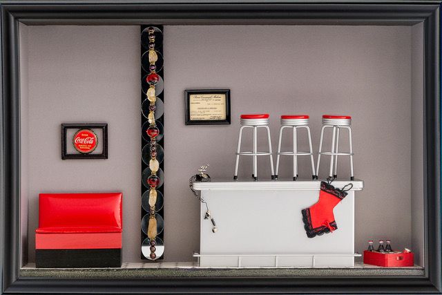 The Diner (Coming to America), Vivian Cavalieri